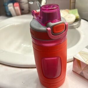 Water bottle